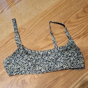 everlane bikini top